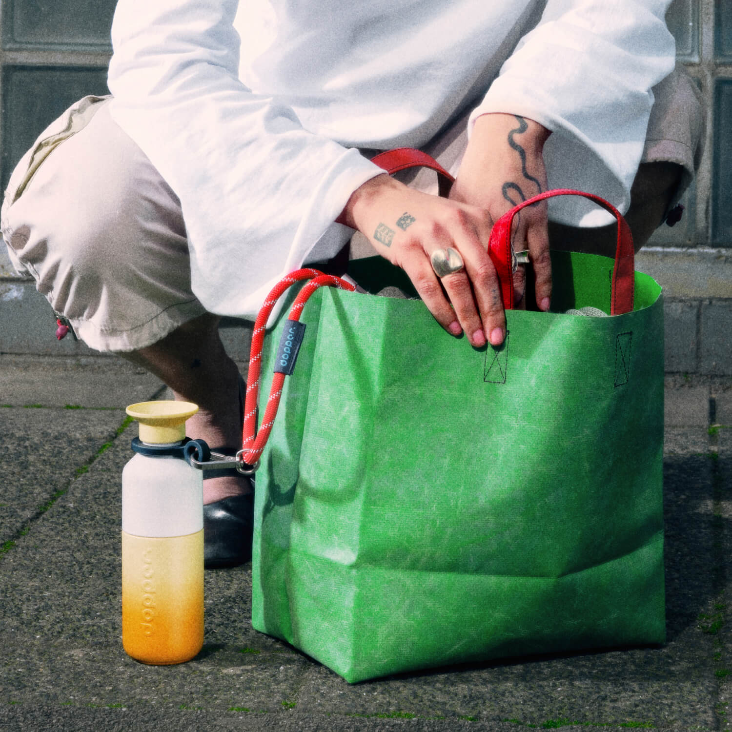 9126_Dopper_Steel_Sunrise_Yellow_350ml_Marketplaces_1500x1500-3